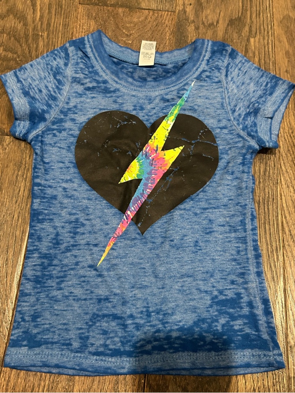 Royal Apparel Blue Kids Graphic Tee with Lightning Heart size 2T